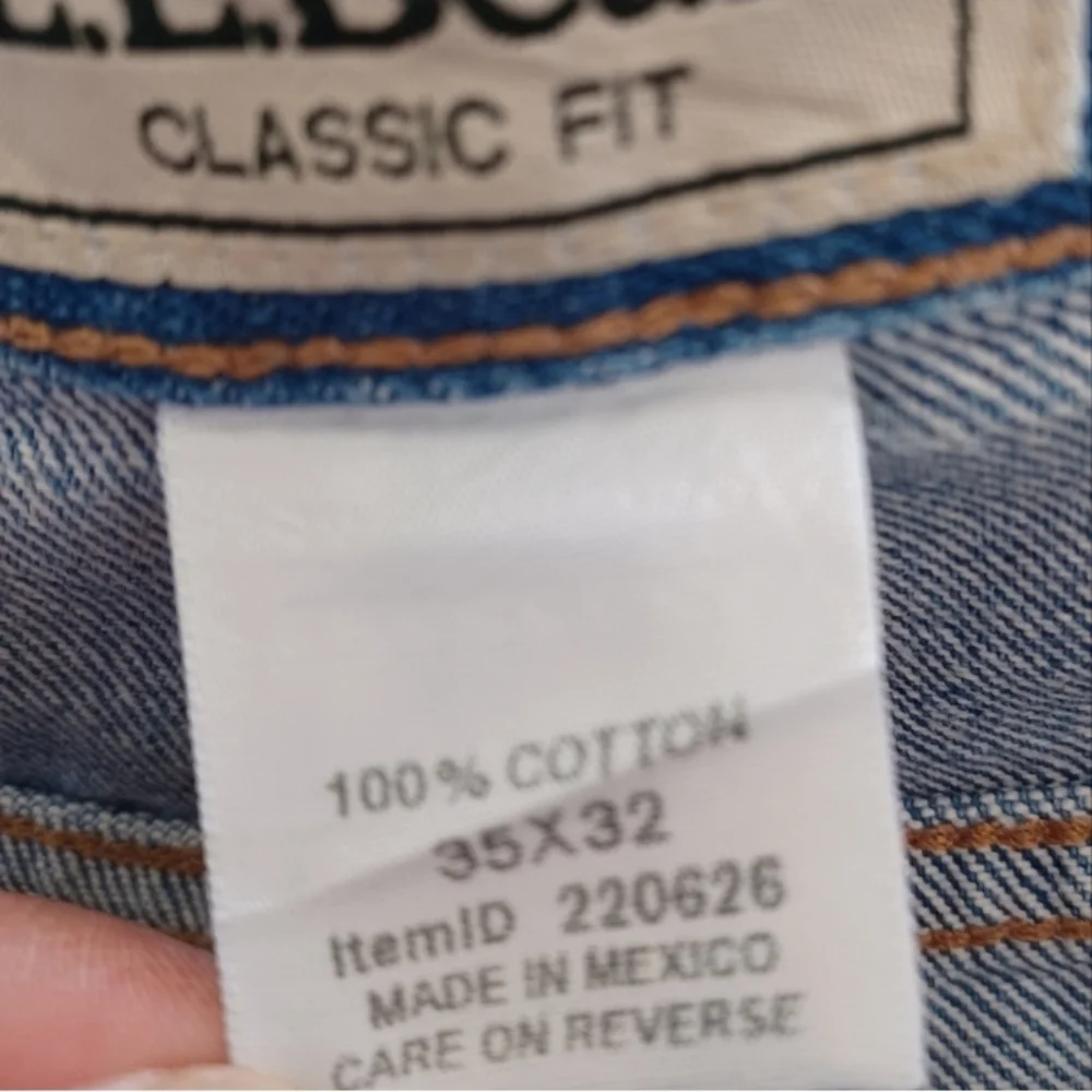 L.L. BEAN CLASSIC FIT Men's Cotton Light Wash Blue Jeans Denim 35 X 32 Pants